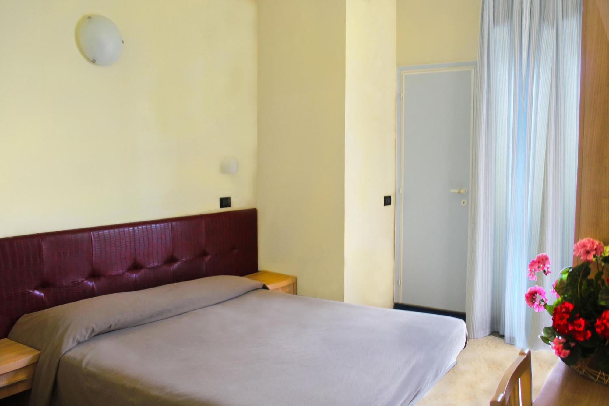 Hotel Bristol Misano Adriatico Eksteriør billede