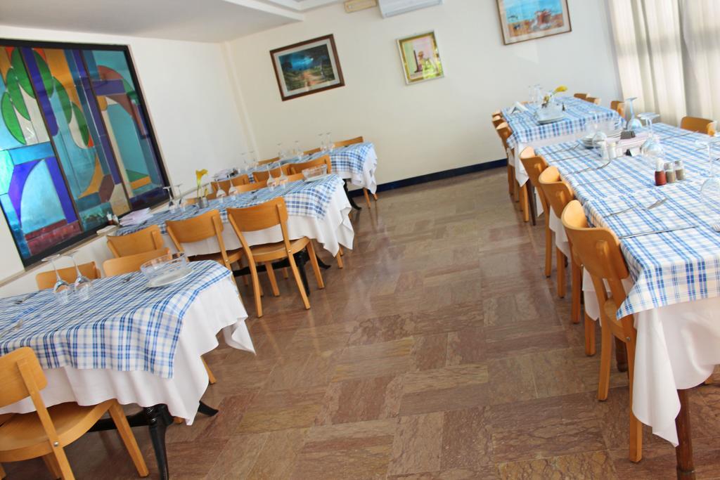 Hotel Bristol Misano Adriatico Eksteriør billede